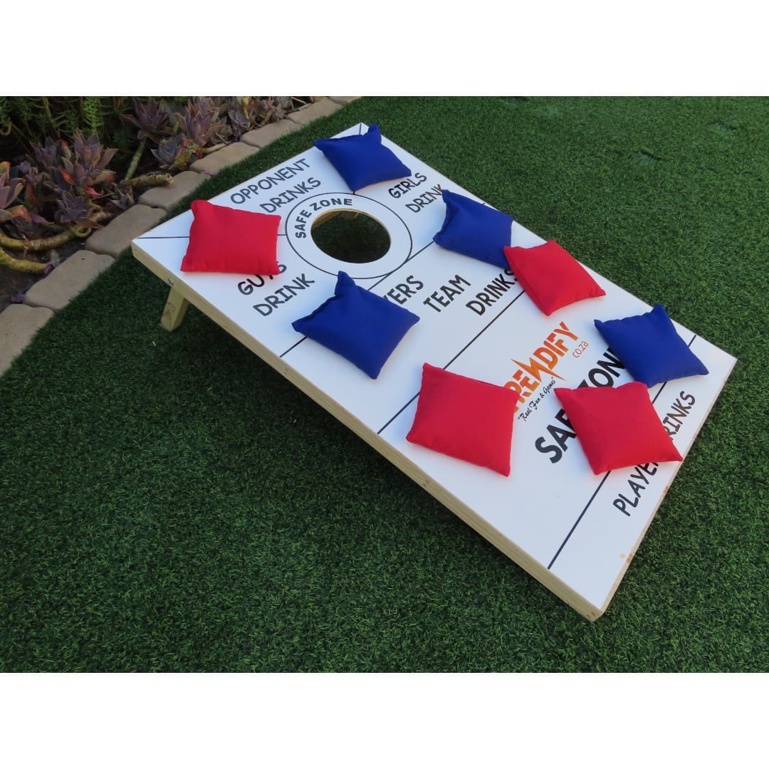 Cornhole Party lifestyle 1080×1080